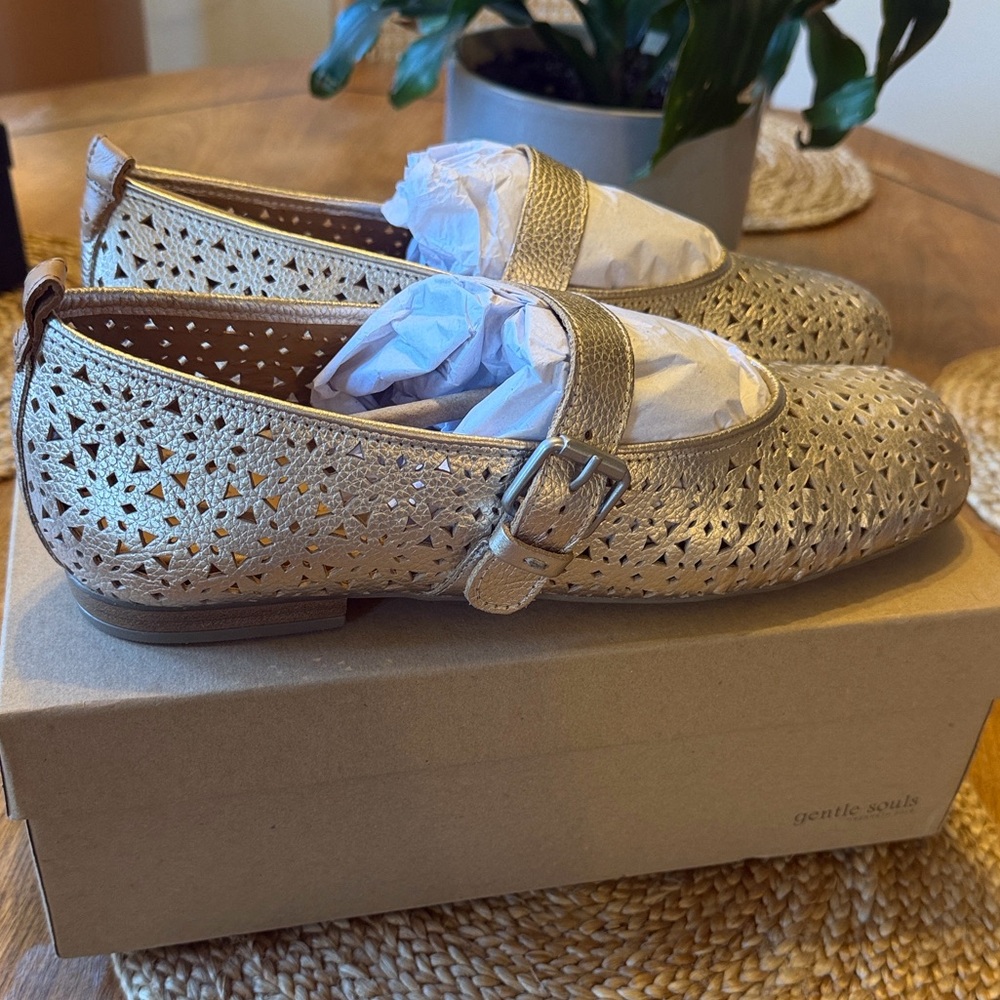 Kenneth Cole Metallic Gold Perforated Mary Jane Flats